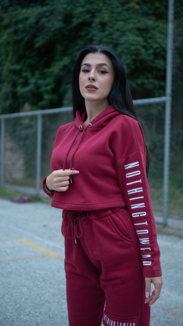 NEWBORN CROPPED TOP BURGUNDY - Image 2