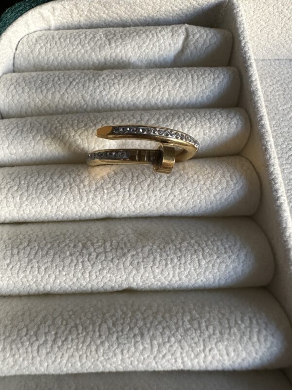 Katia Ring